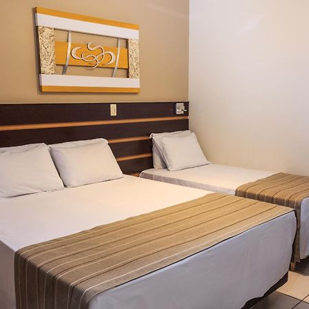 Hotel Ferraz Pouso Alegre Exteriér fotografie