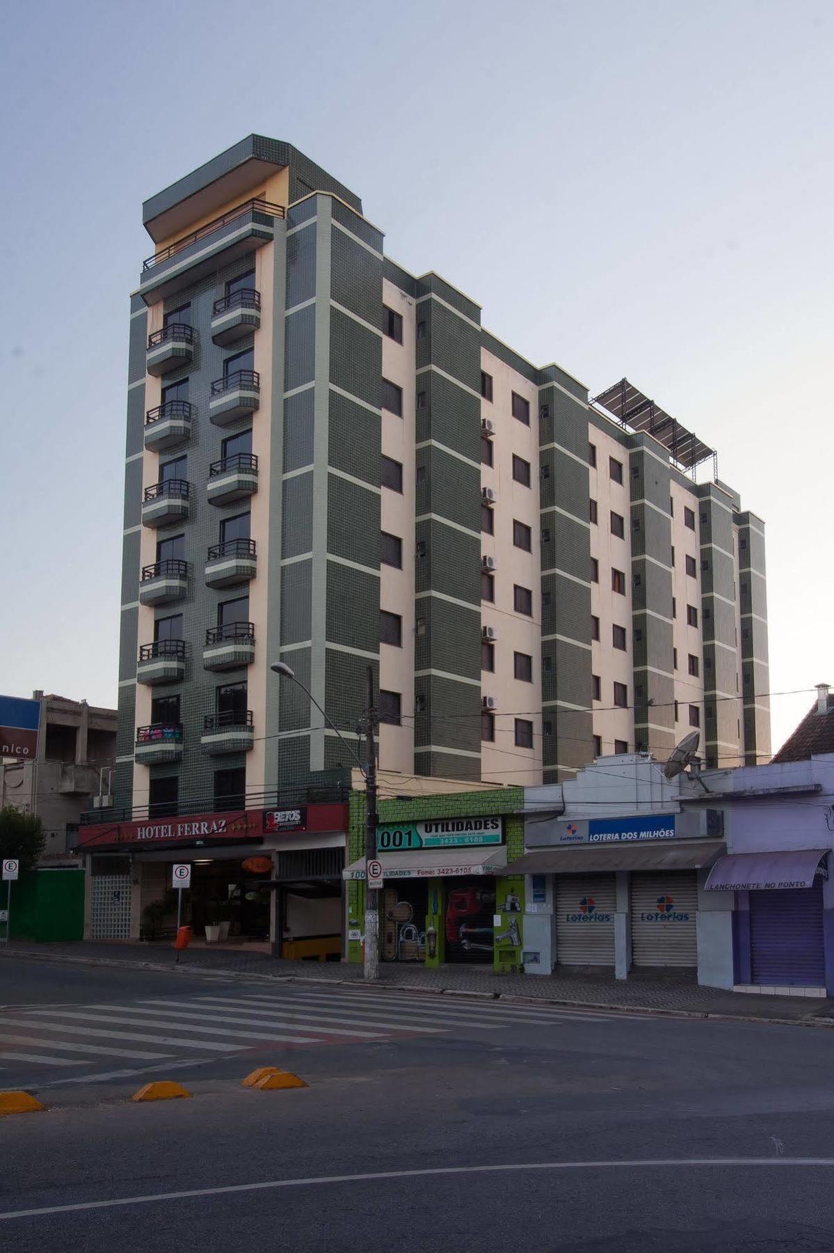 Hotel Ferraz Pouso Alegre Exteriér fotografie