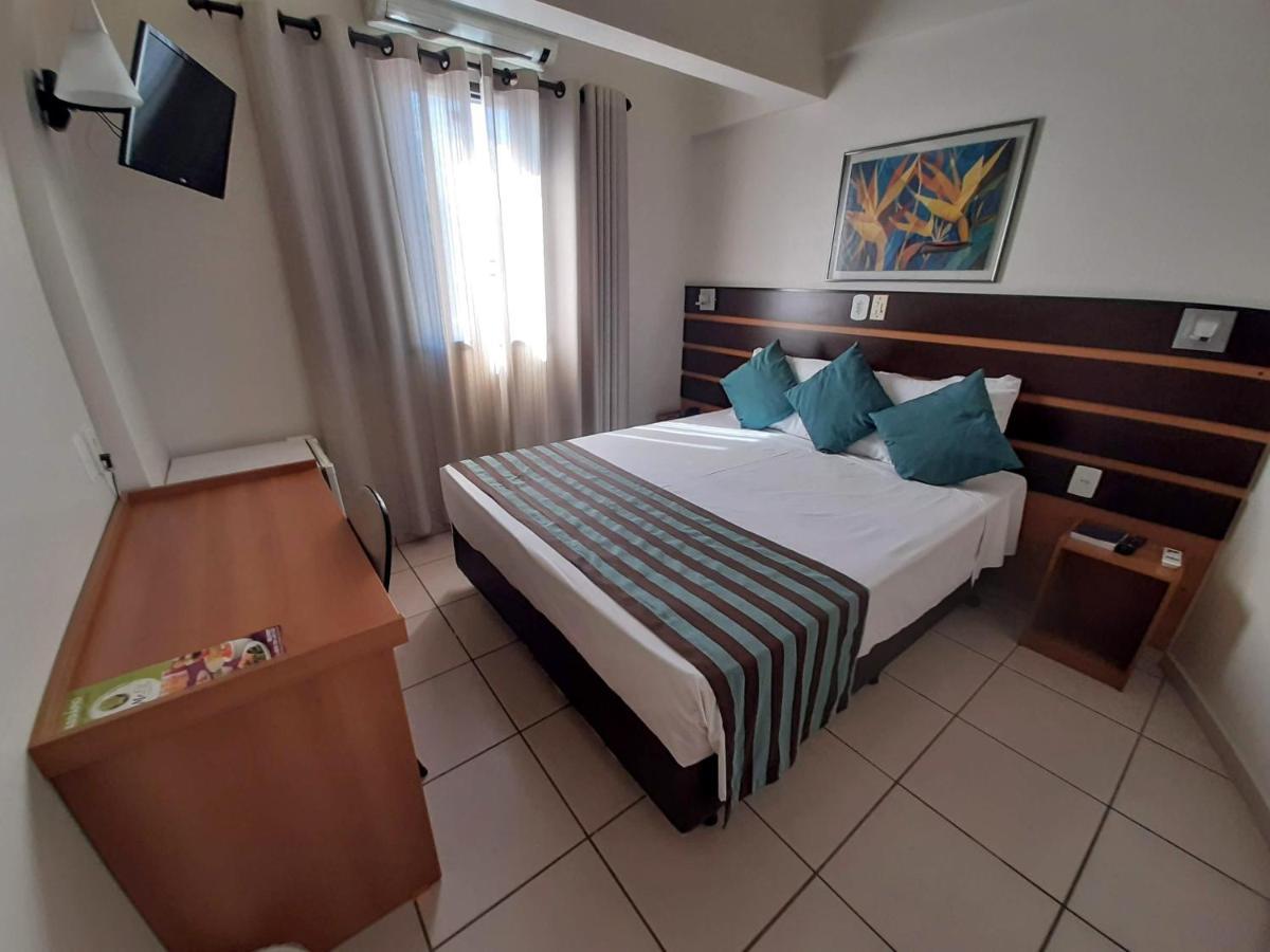Hotel Ferraz Pouso Alegre Exteriér fotografie